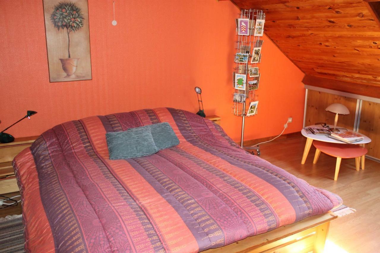 Chambre D'Hotes "Orchidees" Nogent-le-Rotrou Exterior photo